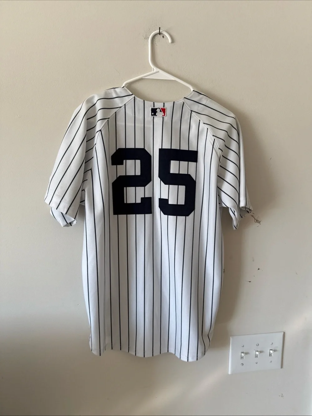 Boy’s Russell Athletics Jason Giambi #25 NY Yankees MLB Jersey Sz Youth L - RARE